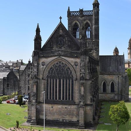 The Paisley Penthouse - Abbey View Apartman Kültér fotó