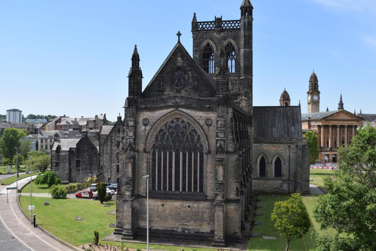 The Paisley Penthouse - Abbey View Apartman Kültér fotó